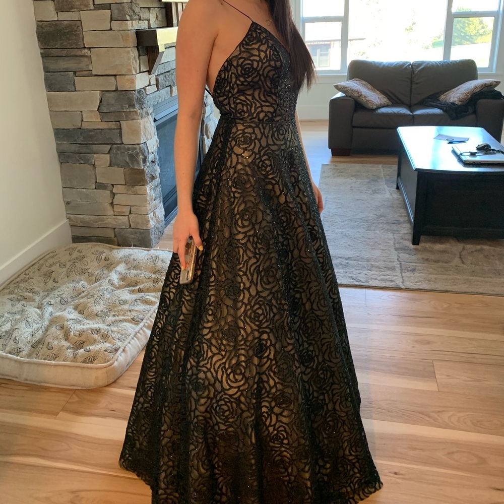 Stunning black rose patterned prom dress